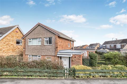 3 bed property, in Harrowgate Lane, £210,000