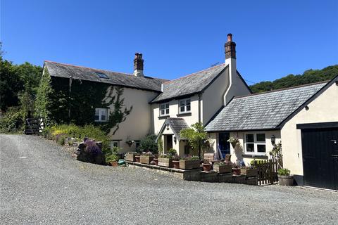 5 bed property, in Littleham, £895,000