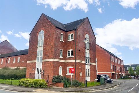 2 bed property, in Anglesey Road, £95,000