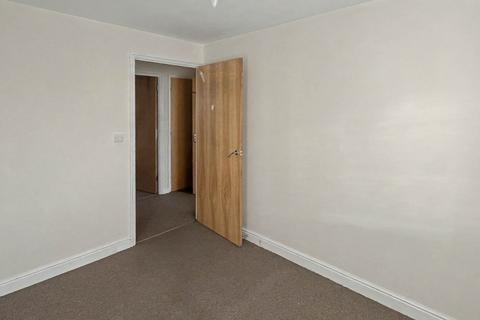 2 bed property, in Rushgrove Street, £260,000