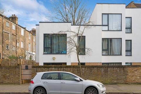 Land, in Evering Road, £750,000