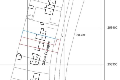 Studio, in Stanningfield Road, £120,000