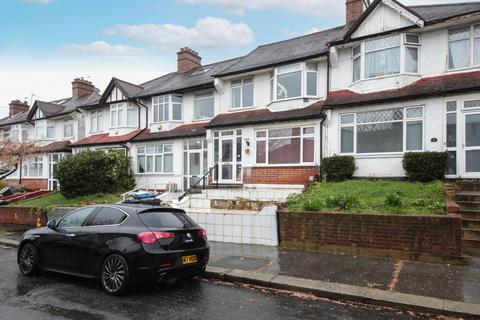3 bed property, in Norbury Rise, £475,000