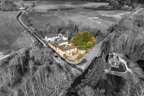 13 bed property, in Bridge Farm Hotel, £875,000