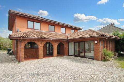 4 bed property, in Charles Street, £399,000