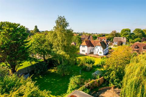 5 bed property, in Henton, £835,000