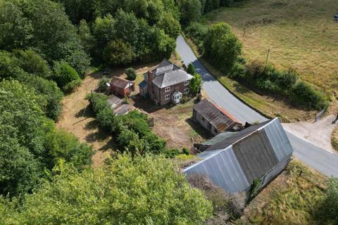 3 bed property, in Madley, £445,000