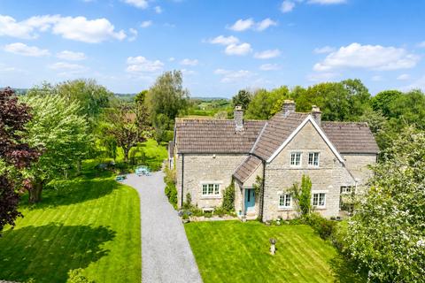 3 bed property, in Magdalen Lane, £650,000