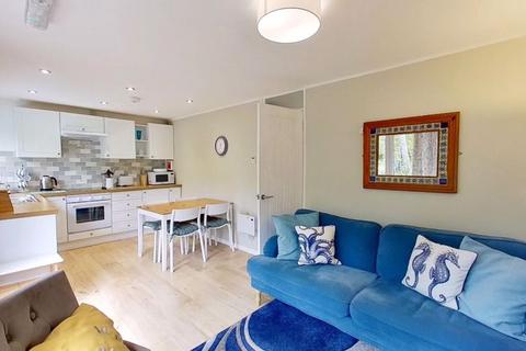 2 bed property, in 214 Treva Croft, £79,500