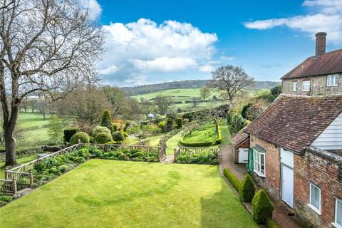 6 bed property, in North Street, £1,395,000