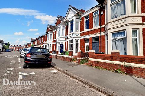 3 bed property, in Gelligaer Street, £250,000