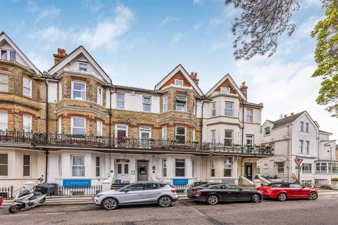 14 bed property, in West Hill Road, £700,000