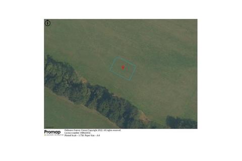 Land, in Land at Little Buds Farm, £19,000