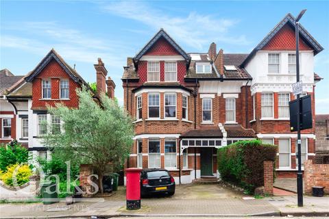 3 bed property, in Gleneldon Road, £550,000