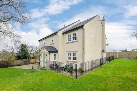 4 bed property, in Linden House, £450,000