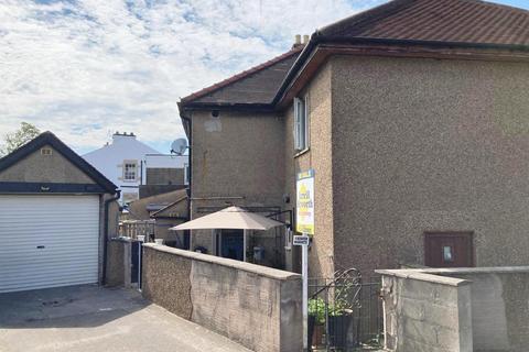 4 bed property, in Lancaster Road, £184,950