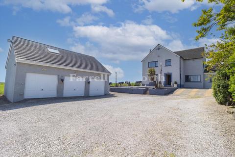 6 bed property, in Lancaster Road, £660,000