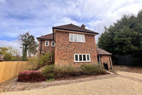4 bed property, in Chequers Lane, £1,000,000