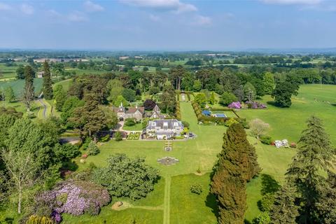 7 bed property, in Broxwood, £3,000,000