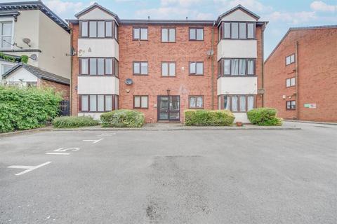 2 bed property, in Scarisbrick Street, £80,000