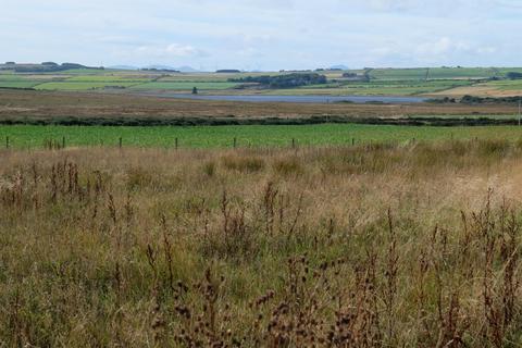 Studio, in Plot, £40,000