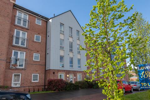 2 bed property, in Foleshill Road, £136,000