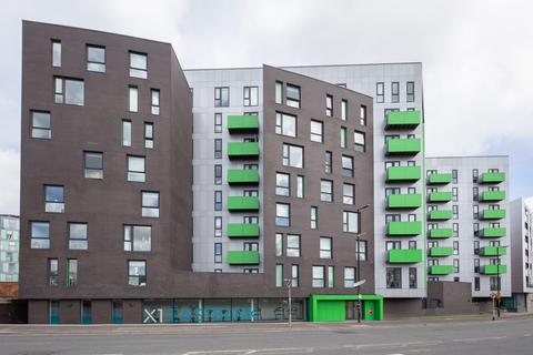 2 bed property, in Great Ancoats Street, £229,000