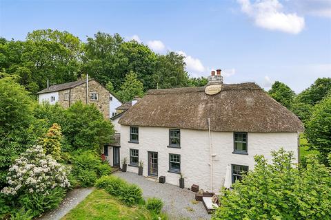 10 bed property, in South Zeal, £1,100,000