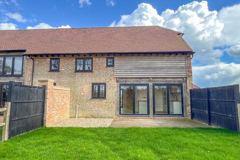 3 bed property, in Worsham Lane, £499,950