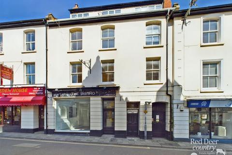 8 bed property, in Holloway Street, £450,000