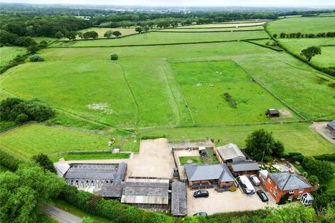 4 bed property, in Flaxlands, £1,700,000
