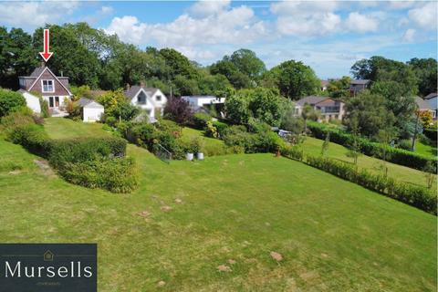 4 bed property, in Eldons Drove, £600,000