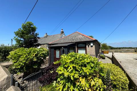 3 bed property, in Goonown, £225,000