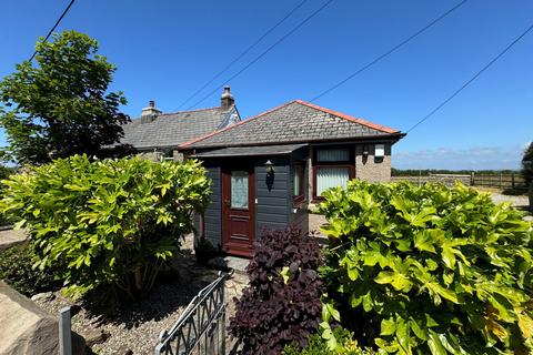 3 bed property, in Goonown, £200,000