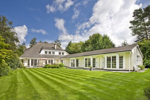4 bed property, in Badgers Hill, £2,450,000