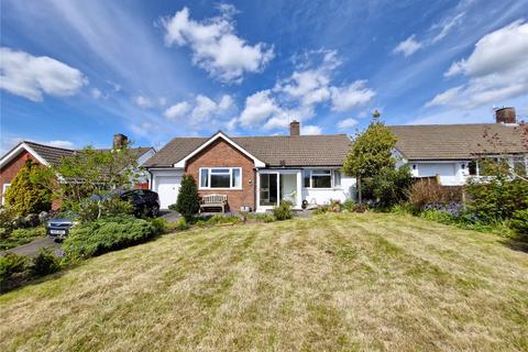 2 bed property, in Pine Park Road, £350,000