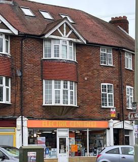 3 bed property, in Clay Corner, £570,000