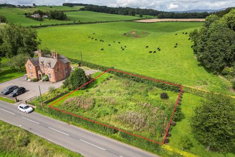 4 bed property, in Thornhill, £80,000
