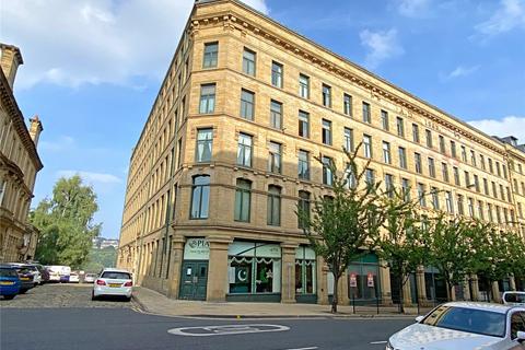 1 bed property, in Broadgate House, £60,000