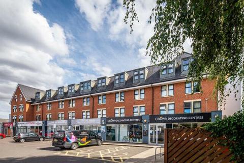 2 bed property, in Scarrington Road, £179,950