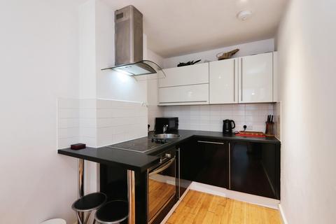 1 bed property, in Furnival Street, £95,000