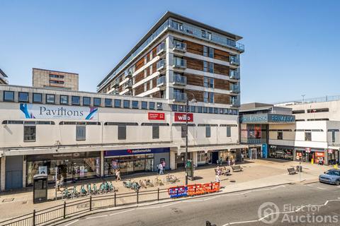 1 bed property, in Armstrong House, £140,000