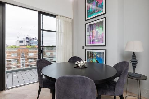 2 bed property, in Gliddon Road, £995,000