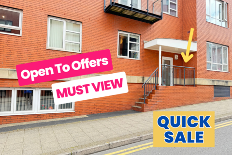 1 bed property, in Townsend Way, £175,000