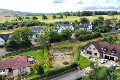 3 bed property, in Building Plot, £130,000