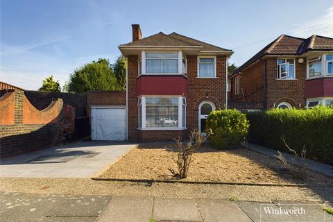 3 bed property, in Beverley Drive, £650,000