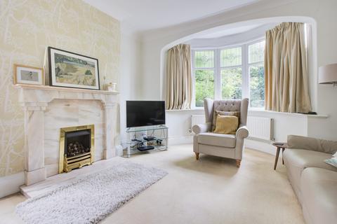 4 bed property, in Garstang Road, £650,000
