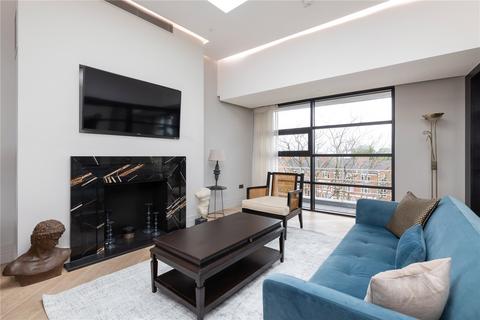 2 bed property, in Barons Keep, £995,000