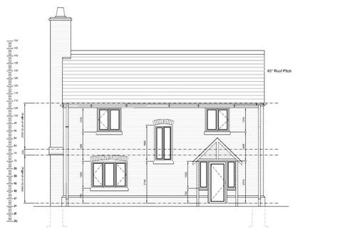 4 bed property, in Churchend, £230,000