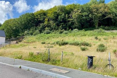 Land, in Danybryn, £95,000
